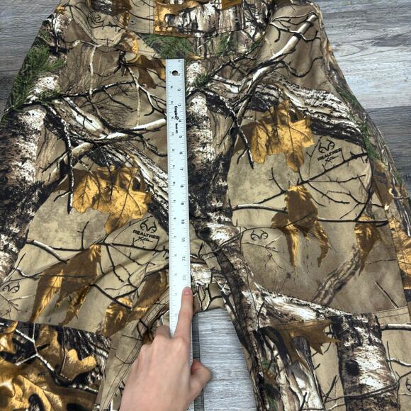 Carhartt Realtree Camouflage Shoreline Men M Nylon Hunting Camo Bib Overalls EUC - Picture 11 of 15